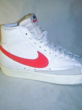 Women Blazer Mid '77